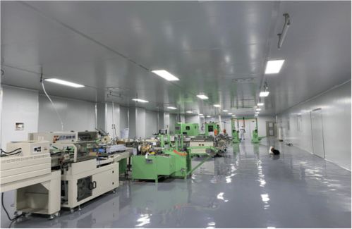 10萬(wàn)級(jí)無(wú)塵車間凈化工程公司,為廣州白云區(qū)生產(chǎn)車間出具裝修方案